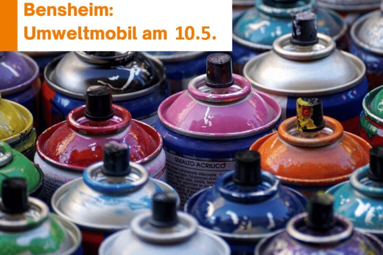 Viele bunte Farbsprühdosen