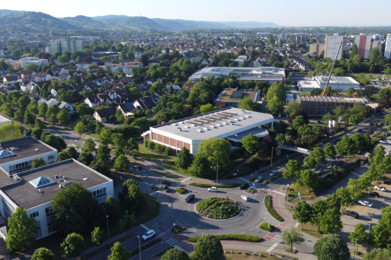 Luftaufnahme von der Weststadthalle Bensheim