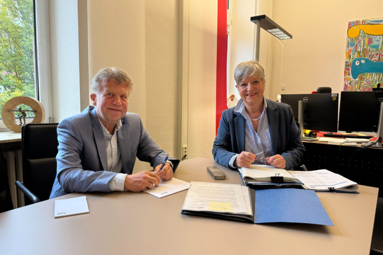Erster Stadtrat Frank Daum und Bürgermeisterin Christine Klein